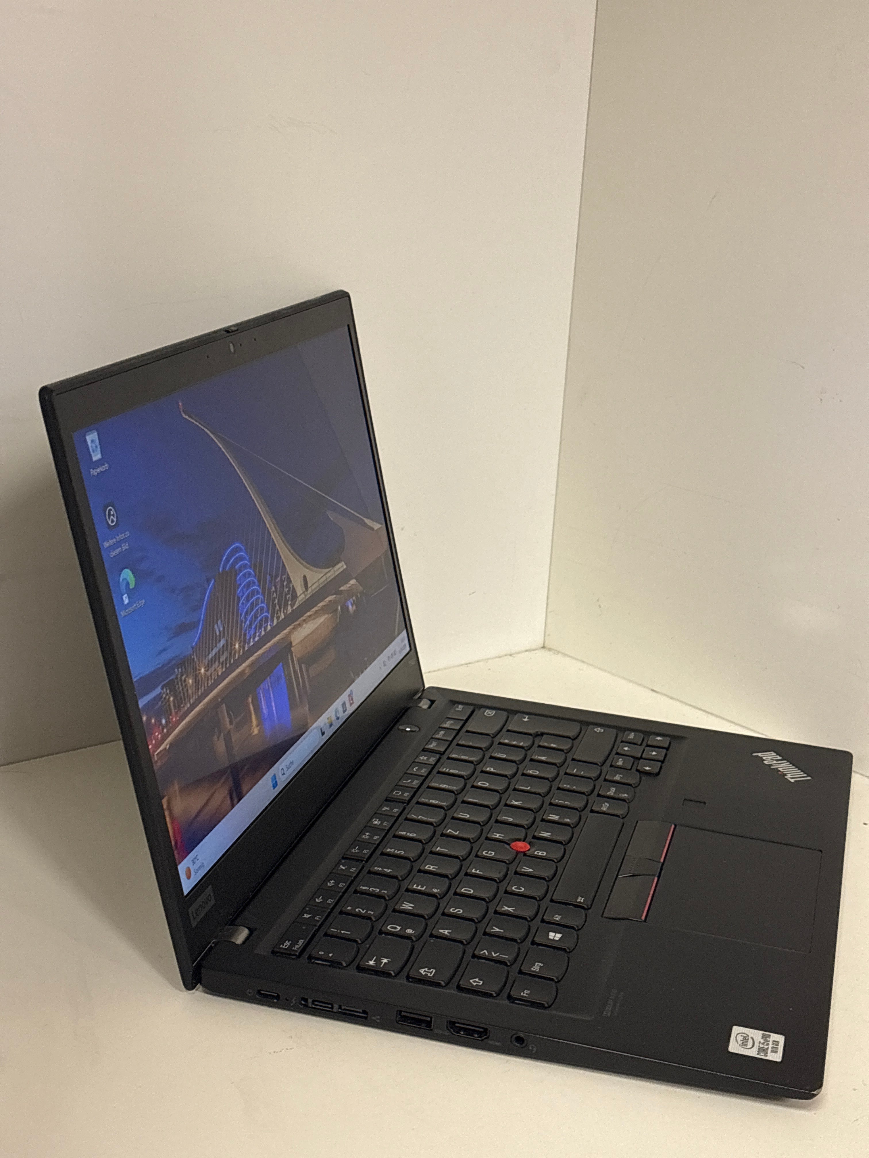 Lenovo ThinkPad T14s Gen 1 – Intel Core i5-10310U, 16 GB RAM, 256 GB SSD, 14" Full HD Touchscreen, Windows 11 Pro | 12 Monate Garantie