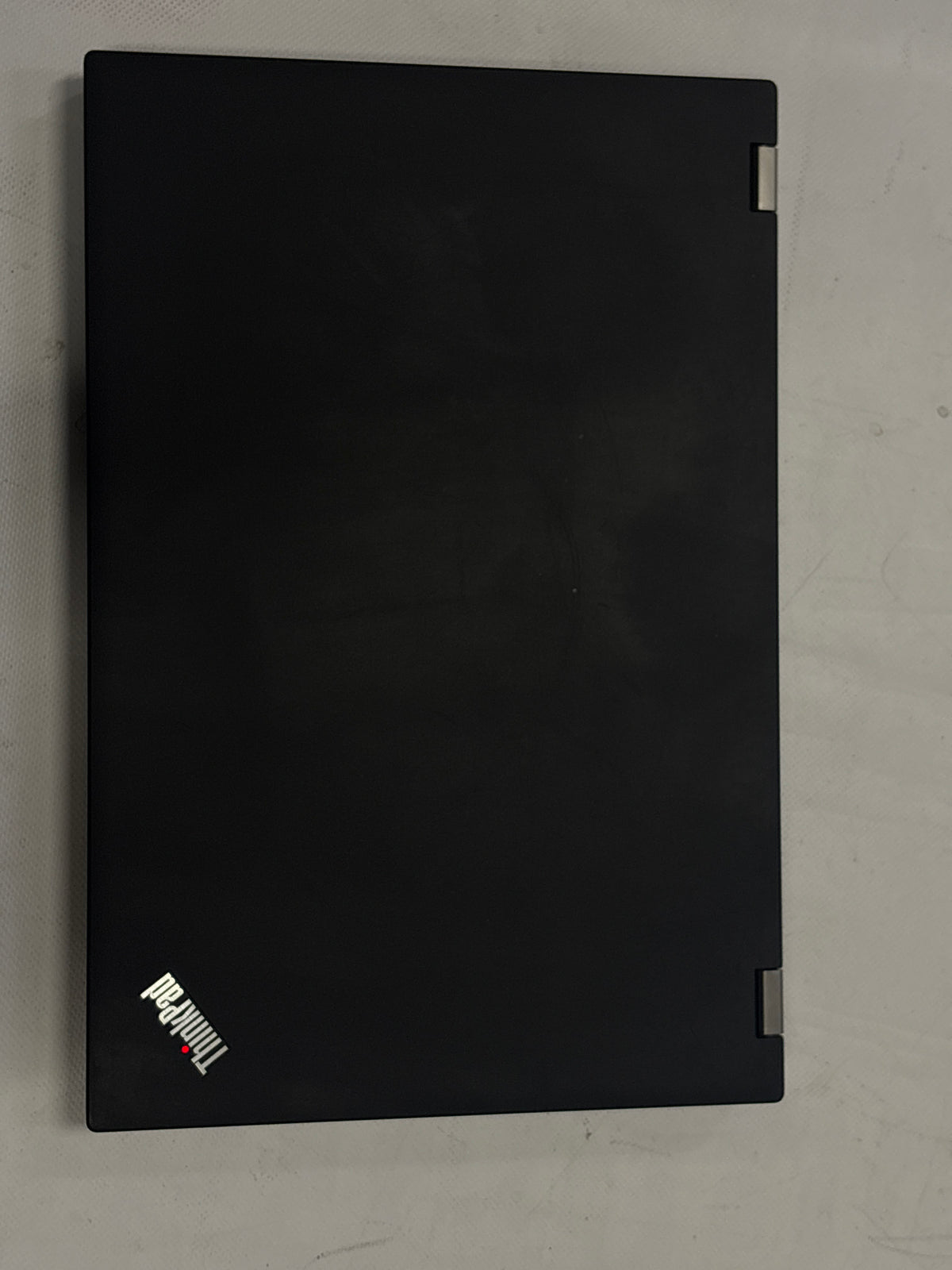 Lenovo ThinkPad P53 – Intel Core i7-9850H, 32 GB RAM, 512 GB NVMe SSD, NVIDIA Quadro T2000, 15,6" Full HD, Windows 11 Pro | 12 Monate Garantie