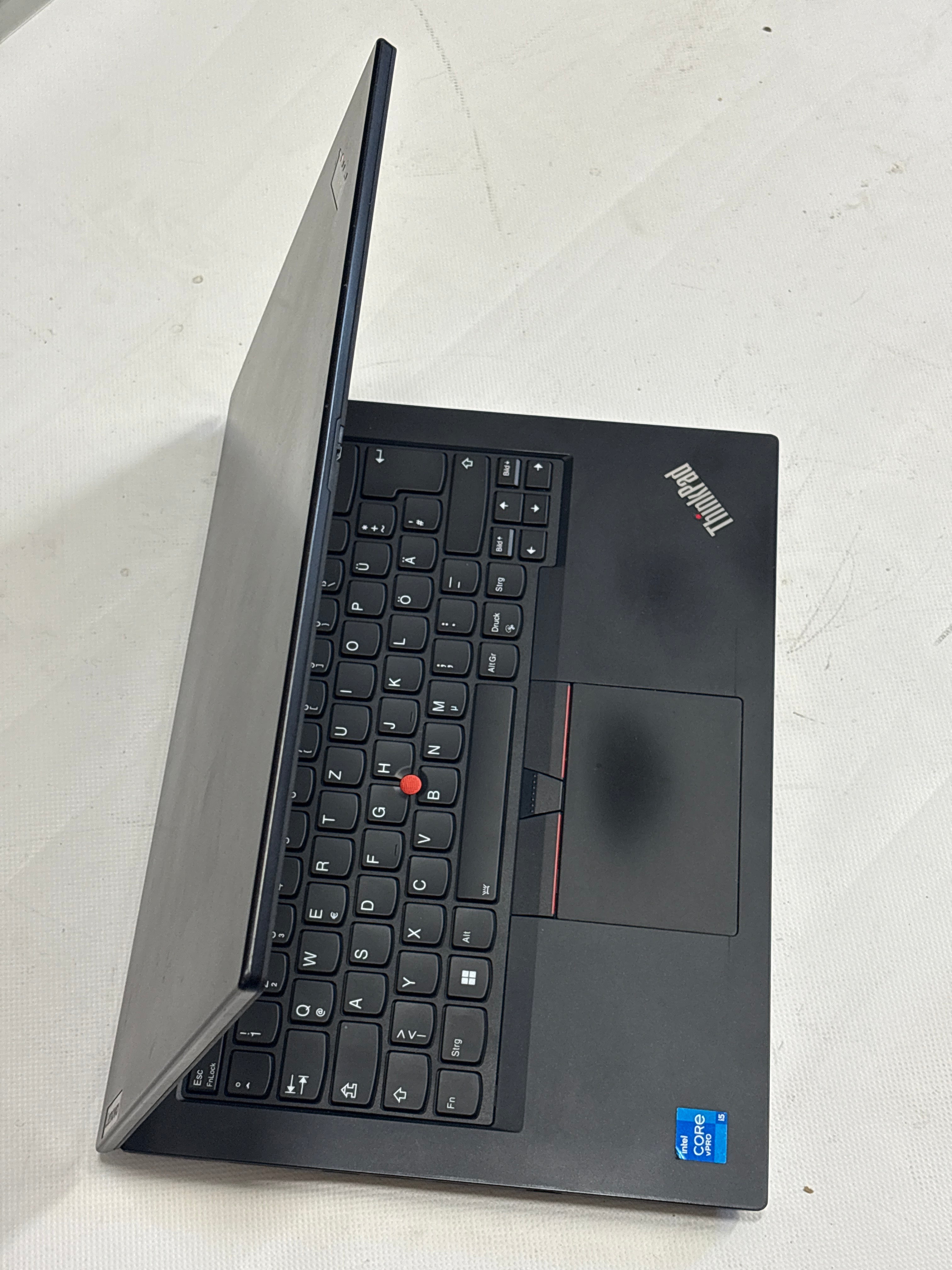 Lenovo ThinkPad L14 Gen 2 - Intel Core i5-1135G7, 16 GB RAM, 256 GB SSD, 14" Full HD, Windows 11 Pro | 12 Monate Garantie