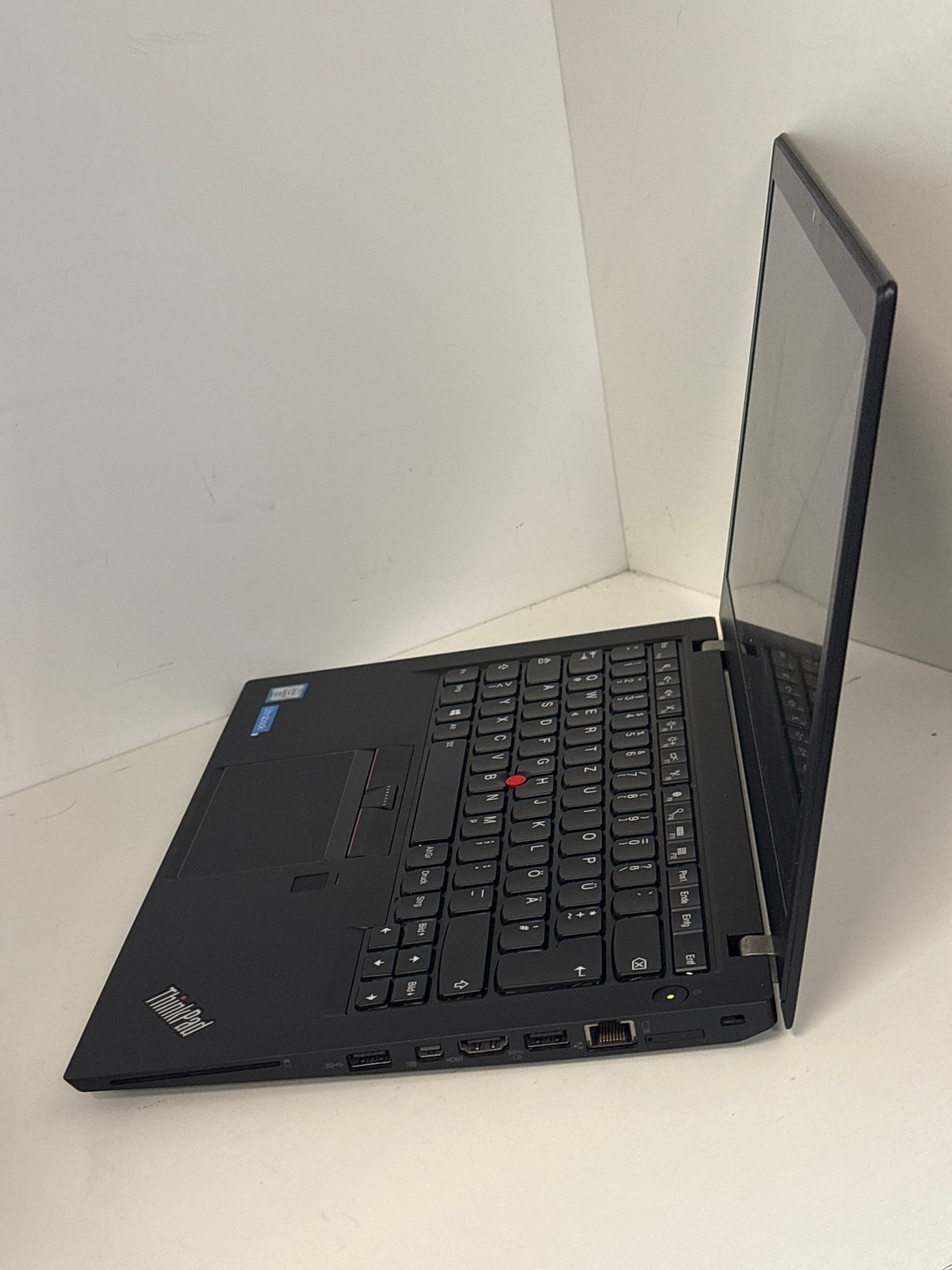 Lenovo ThinkPad T460s - Intel Core i7-6600U, 8 GB RAM, 256 GB SSD, 14" Full HD, Windows 11 Pro