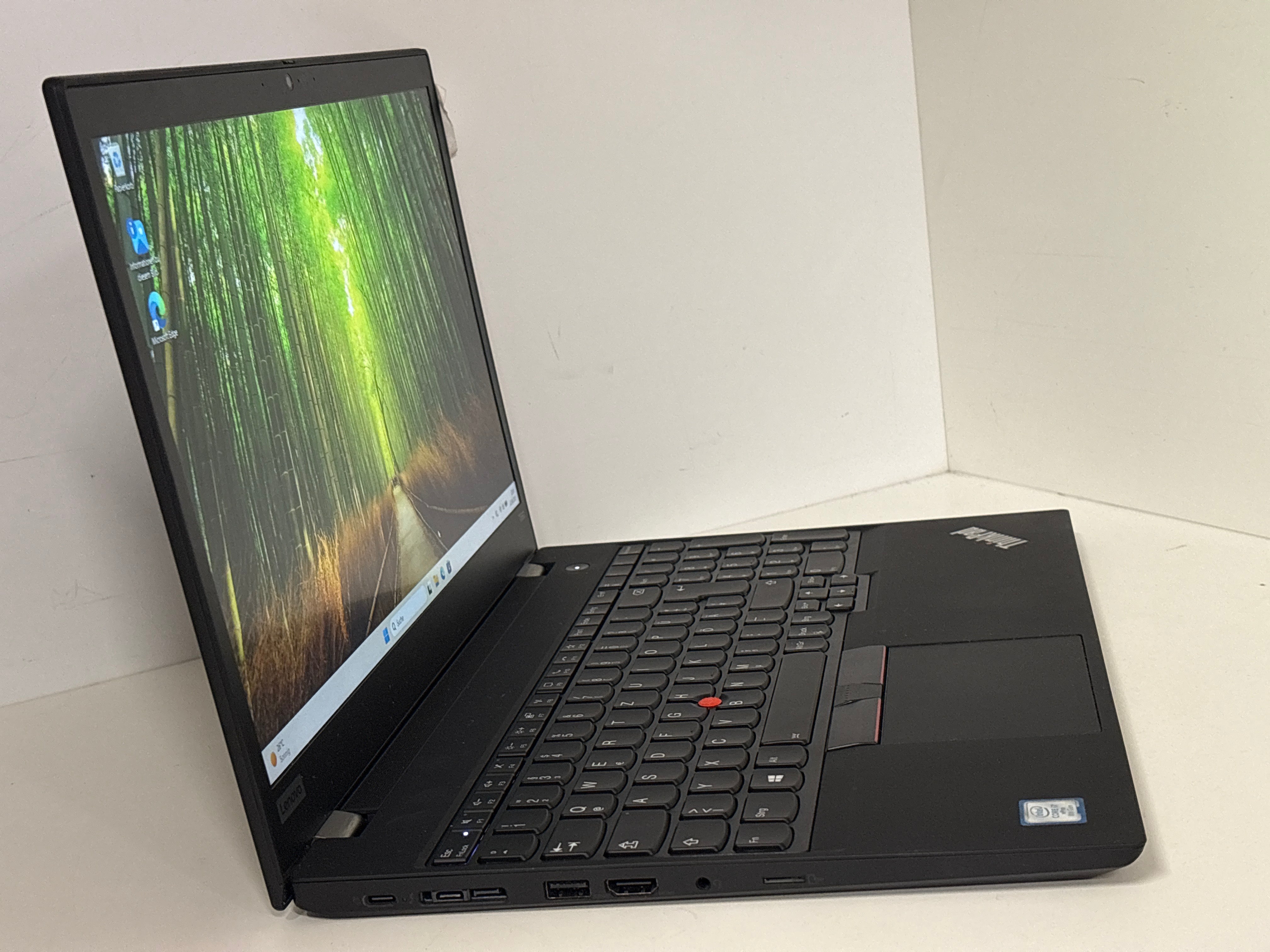 Lenovo ThinkPad T590 – Intel Core i7-8665U, 16 GB RAM, 256 GB SSD, 15,6" Full HD, Windows 11 Pro | 12 Monate Garantie