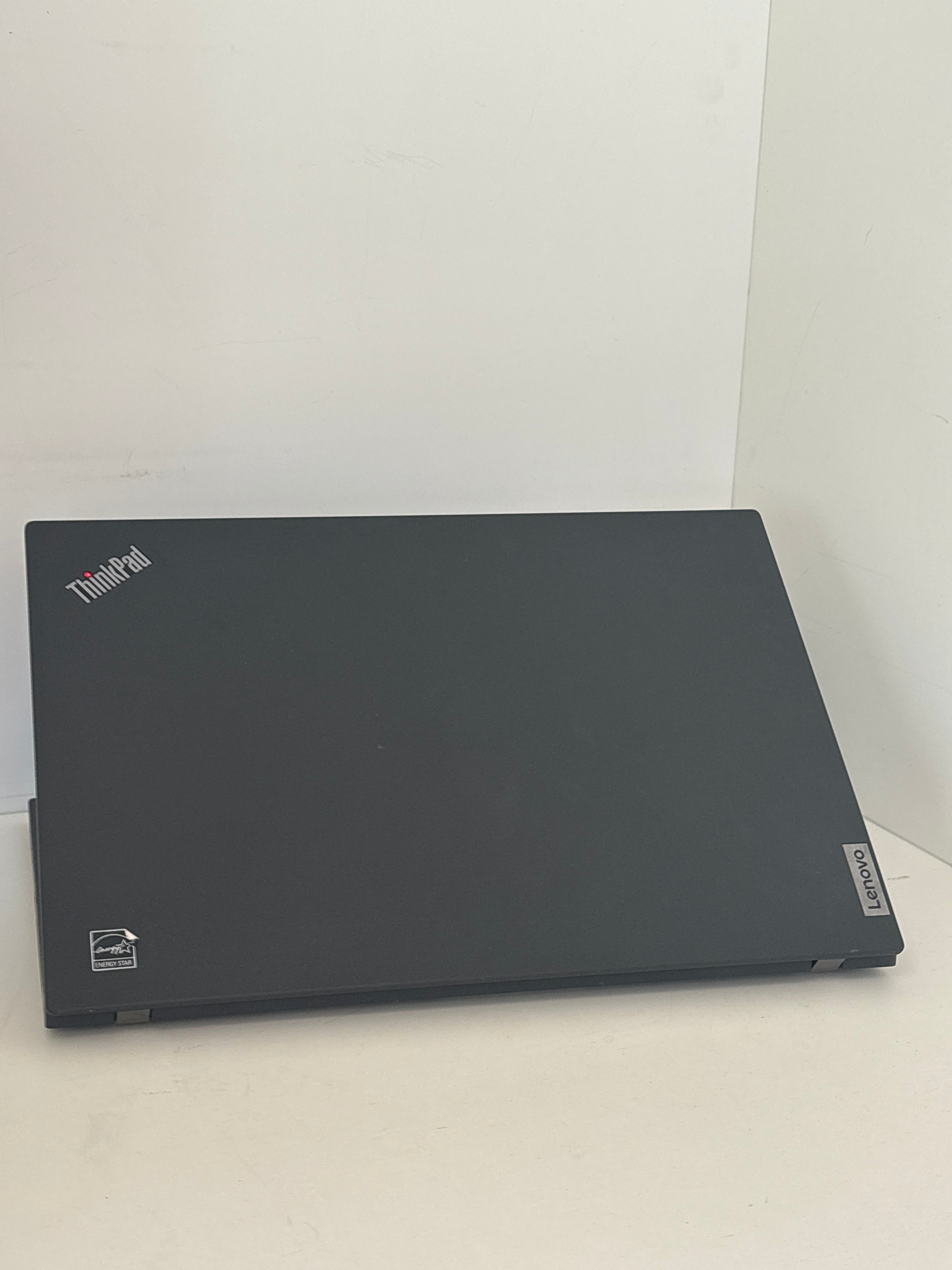 Lenovo ThinkPad T14s Gen 2 – Intel Core i7-1185G7, 32 GB RAM, 256 GB SSD, 14" Full HD, Windows 11 Pro
