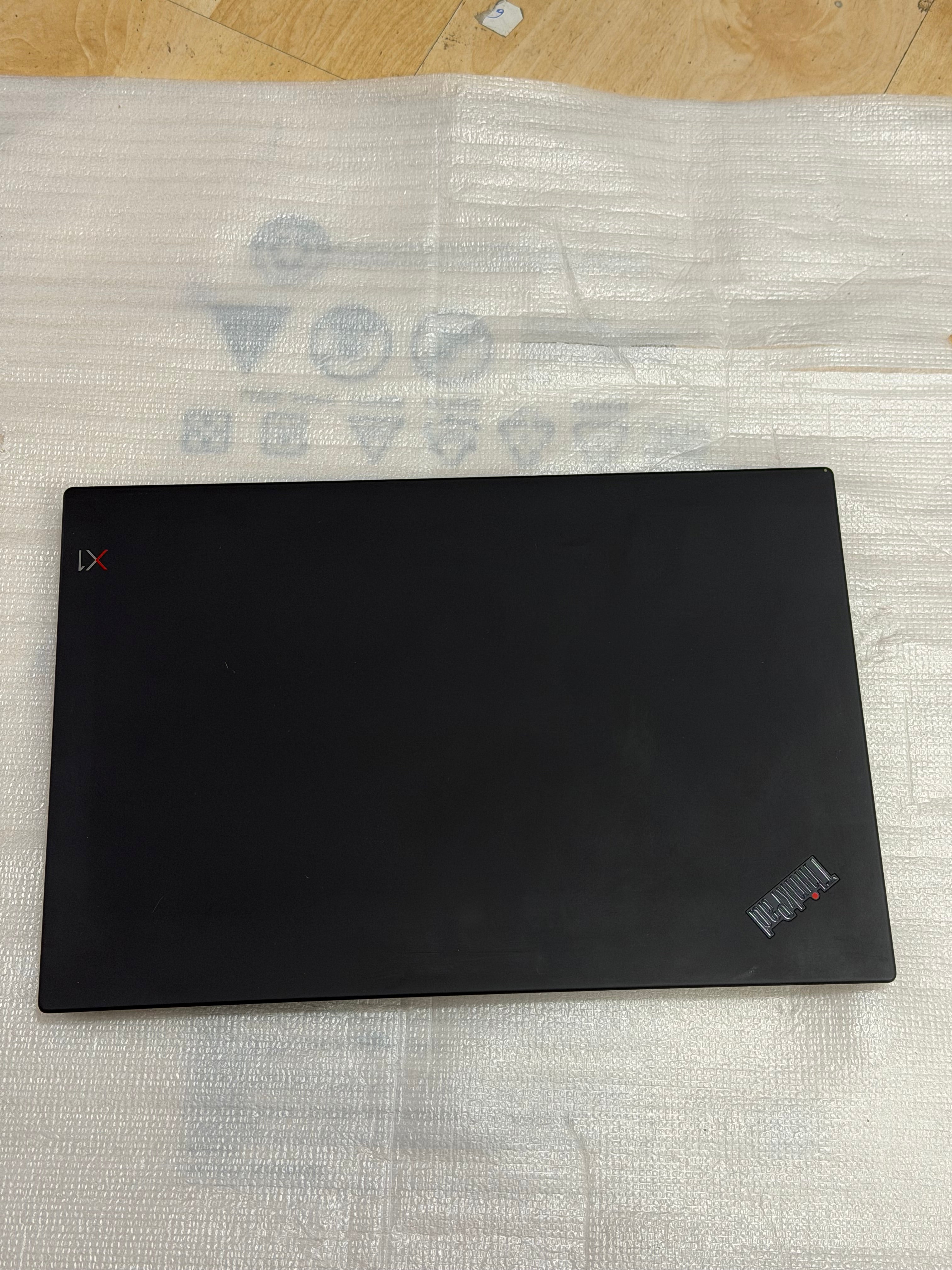 Lenovo ThinkPad X1 Carbon