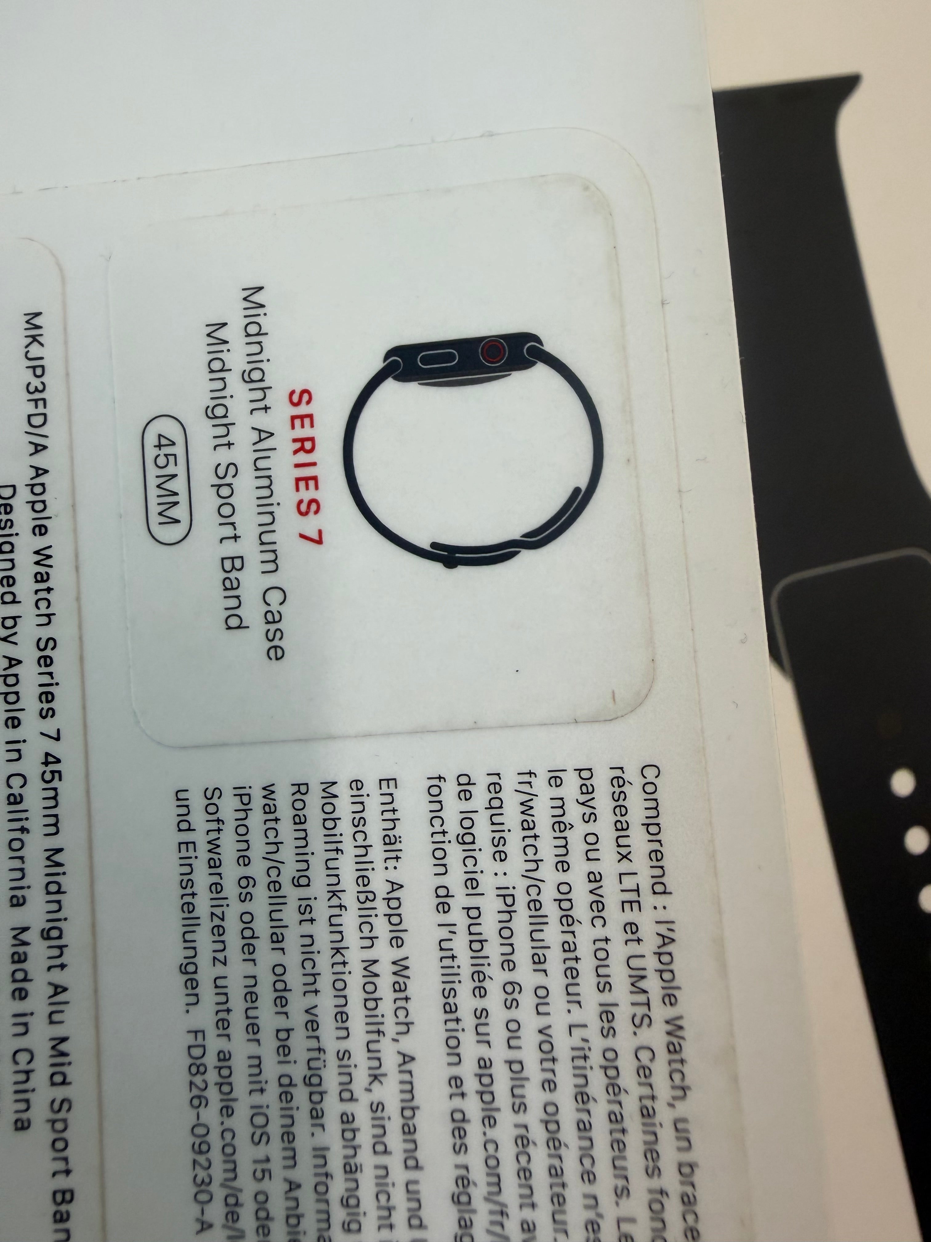 Apple Watch Series 7 in 45 mm, A2478 (GPS + Cellular).