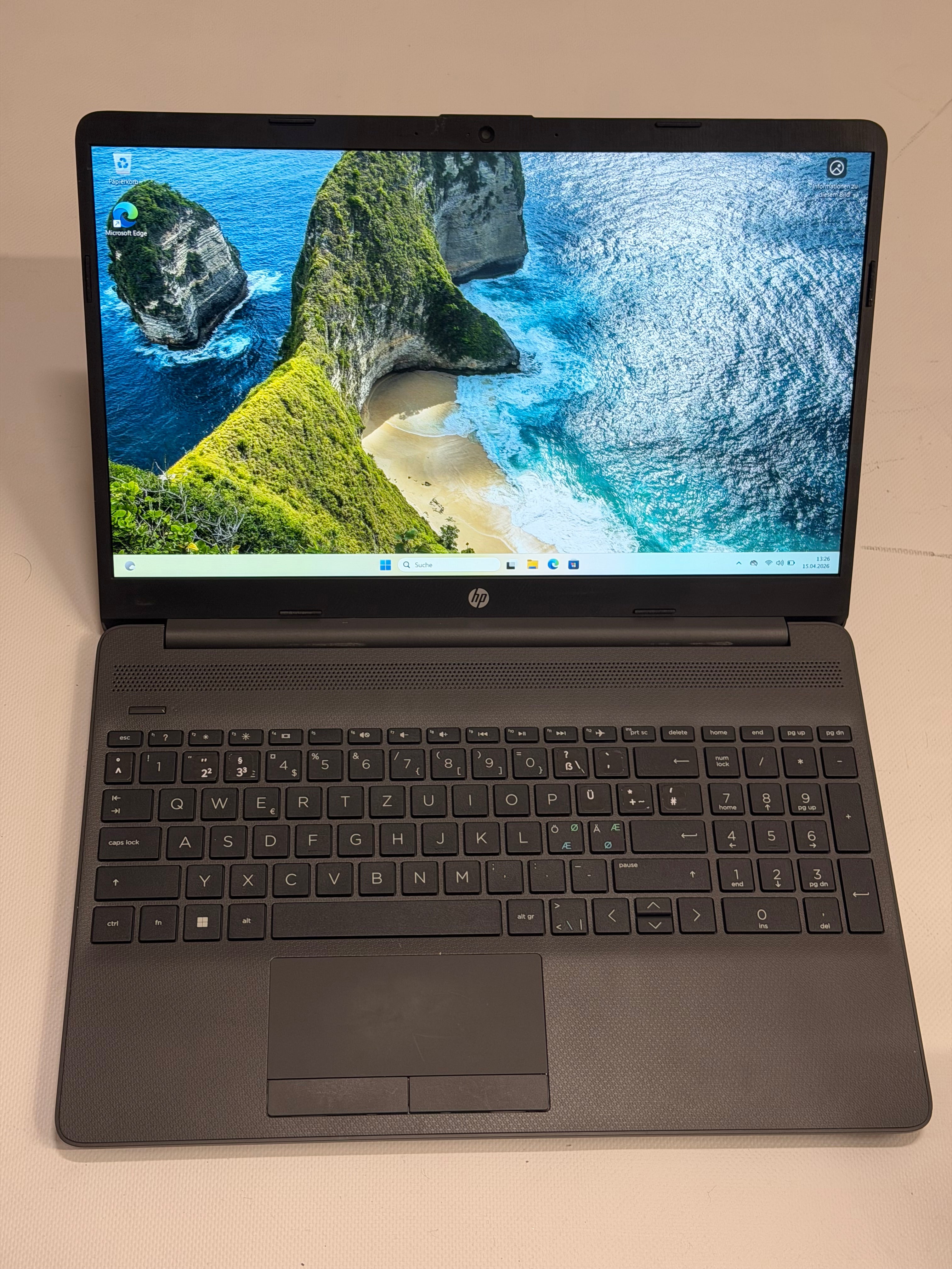HP 255 G8 Notebook - Ryzen 5 5500U - 8 GB RAM - 256 GB SSD - 15,6” Full HD, Windows 11 Pro