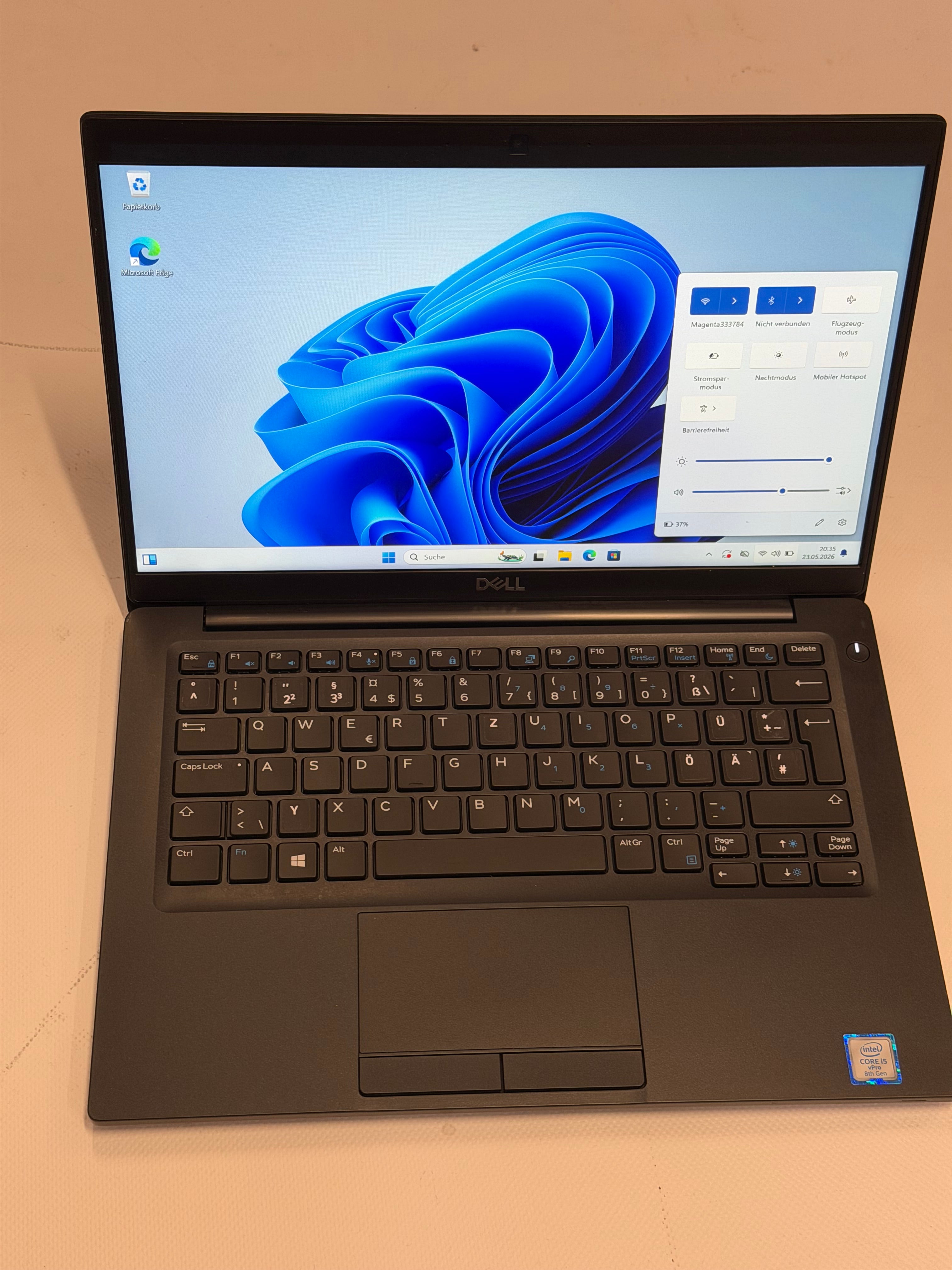 Dell Latitude 7390