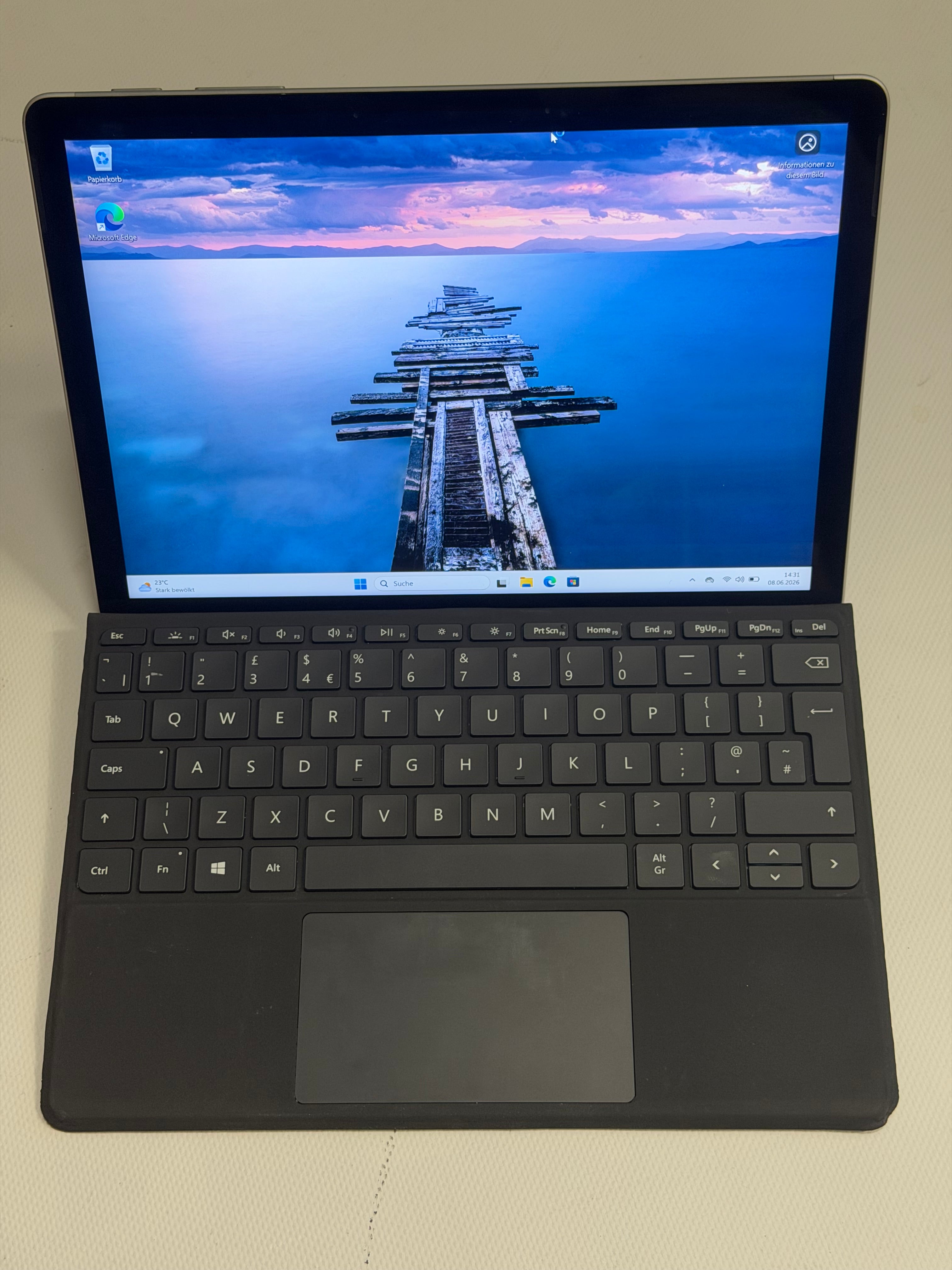 Microsoft Surface Go 2 – 8 GB RAM, 128 GB SSD, 10.5" Touchscreen, Silber, Windows 11 Pro