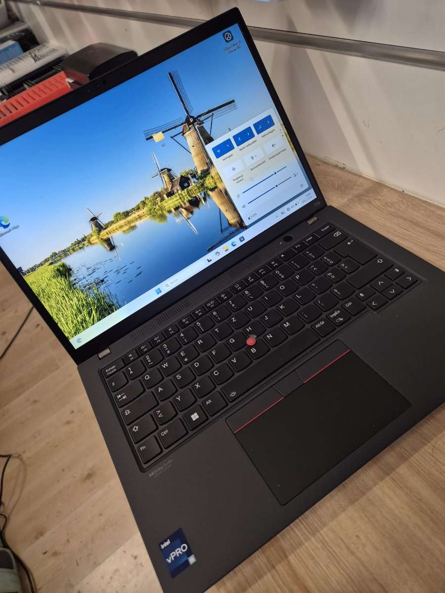 Lenovo ThinkPad T14 Gen 3 – Intel Core i5-1235U, 24 GB RAM, 256 GB SSD, 14" Full HD, Windows 11 Pro