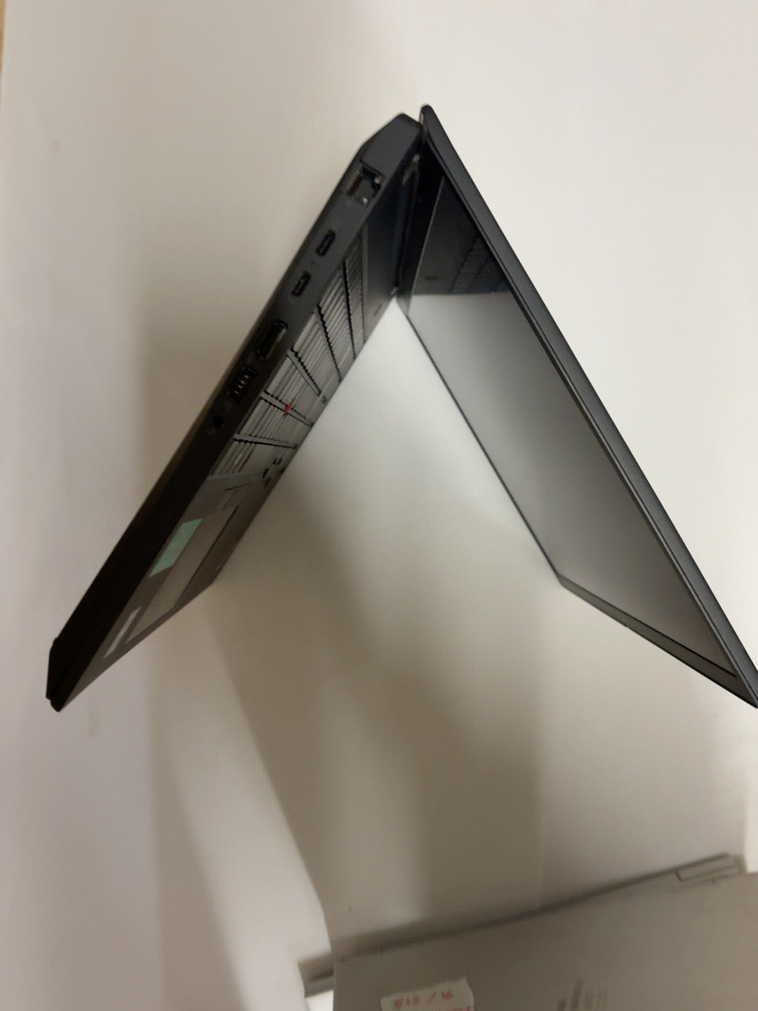 Lenovo ThinkPad P16s Gen 1 – Intel Core i7-1280P, 16 GB DDR4 RAM, 512 GB SSD, 16" Display, Windows 11 Pro | 12 Monate Garantie
