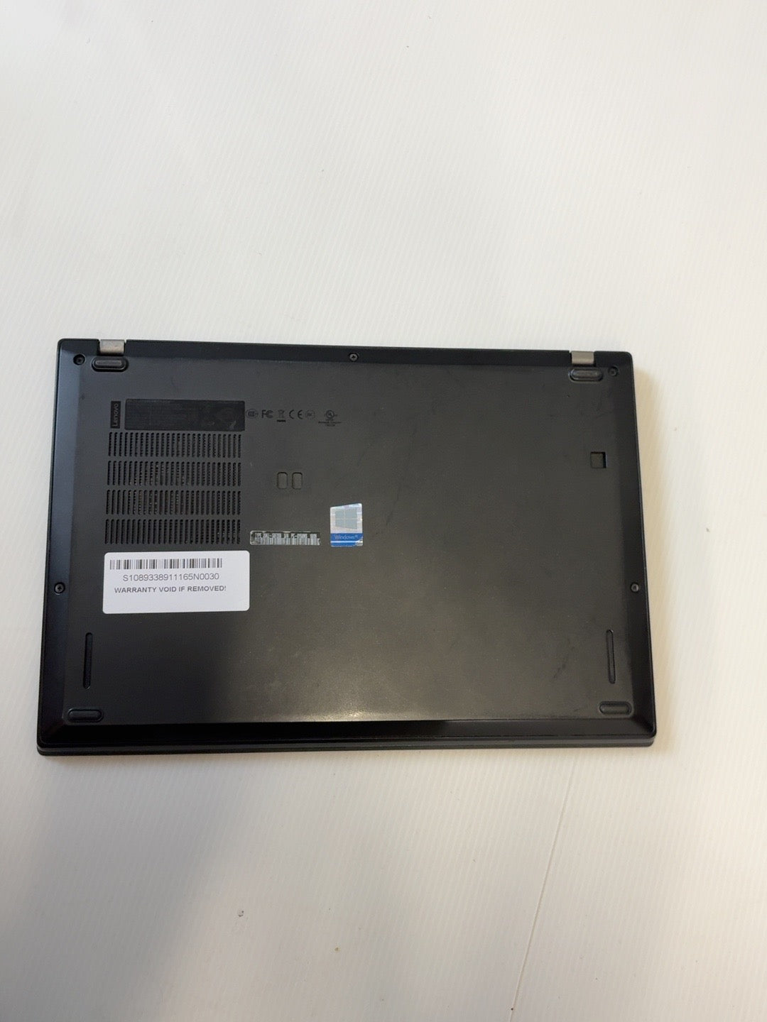 Lenovo ThinkPad X280 – Intel Core i5-8350U, 8 GB RAM, 256 GB SSD, 12,5" Full HD, Windows 11 Pro | 12 Monate Garantie