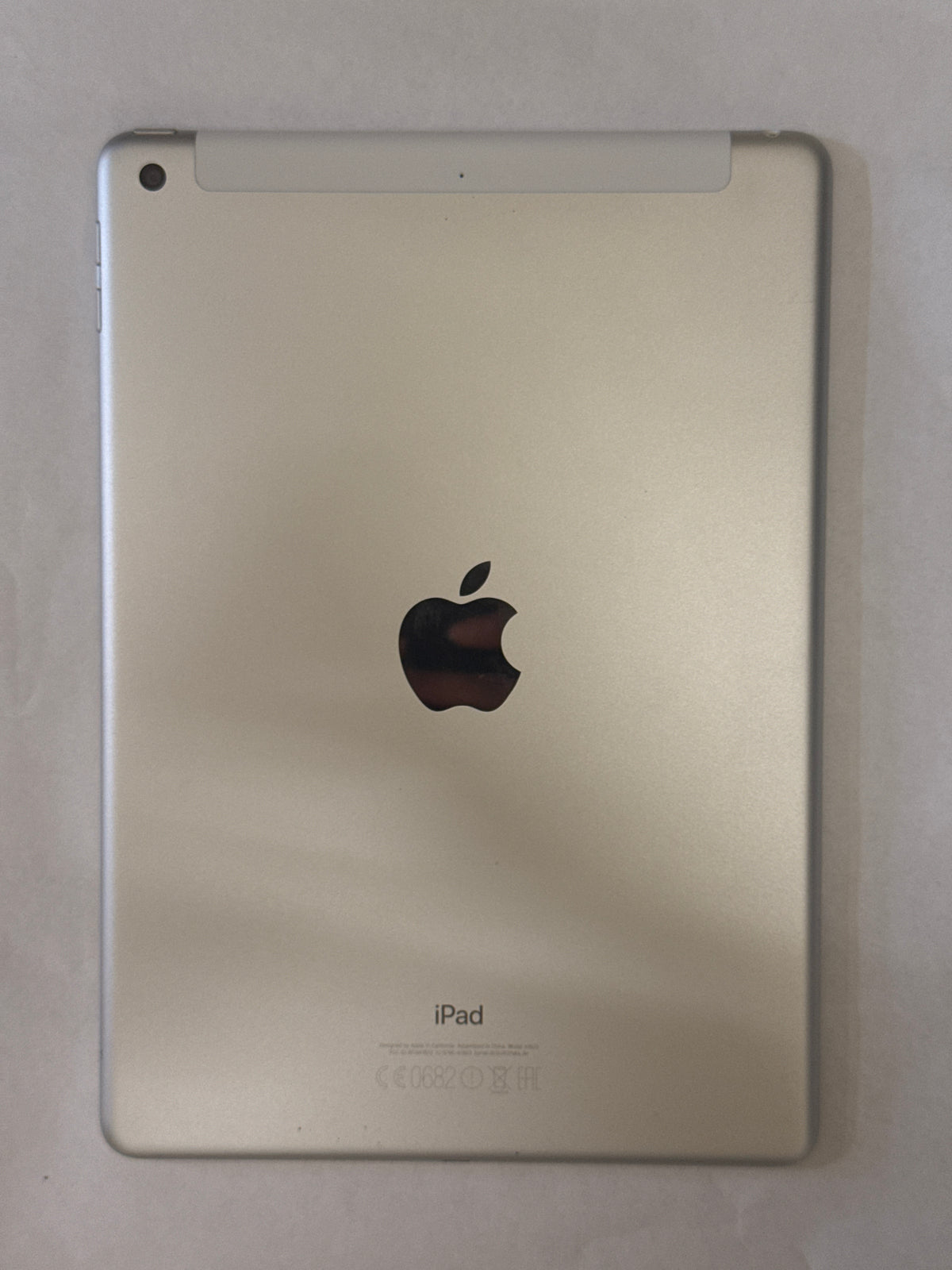 Apple iPad 5 – 128 GB, mit SIM, guter Zustand | 12 Monate Garantie