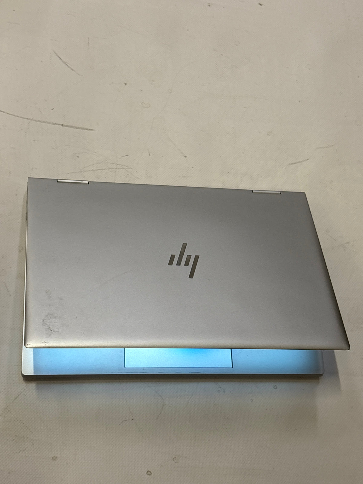 HP EliteBook x360 1030 G8 – Intel Core i5-1145G7, 16 GB RAM, 256 GB NVMe SSD, 13,3" Touchscreen, SIM/LTE, Windows 11 Pro | 12 Monate Garantie