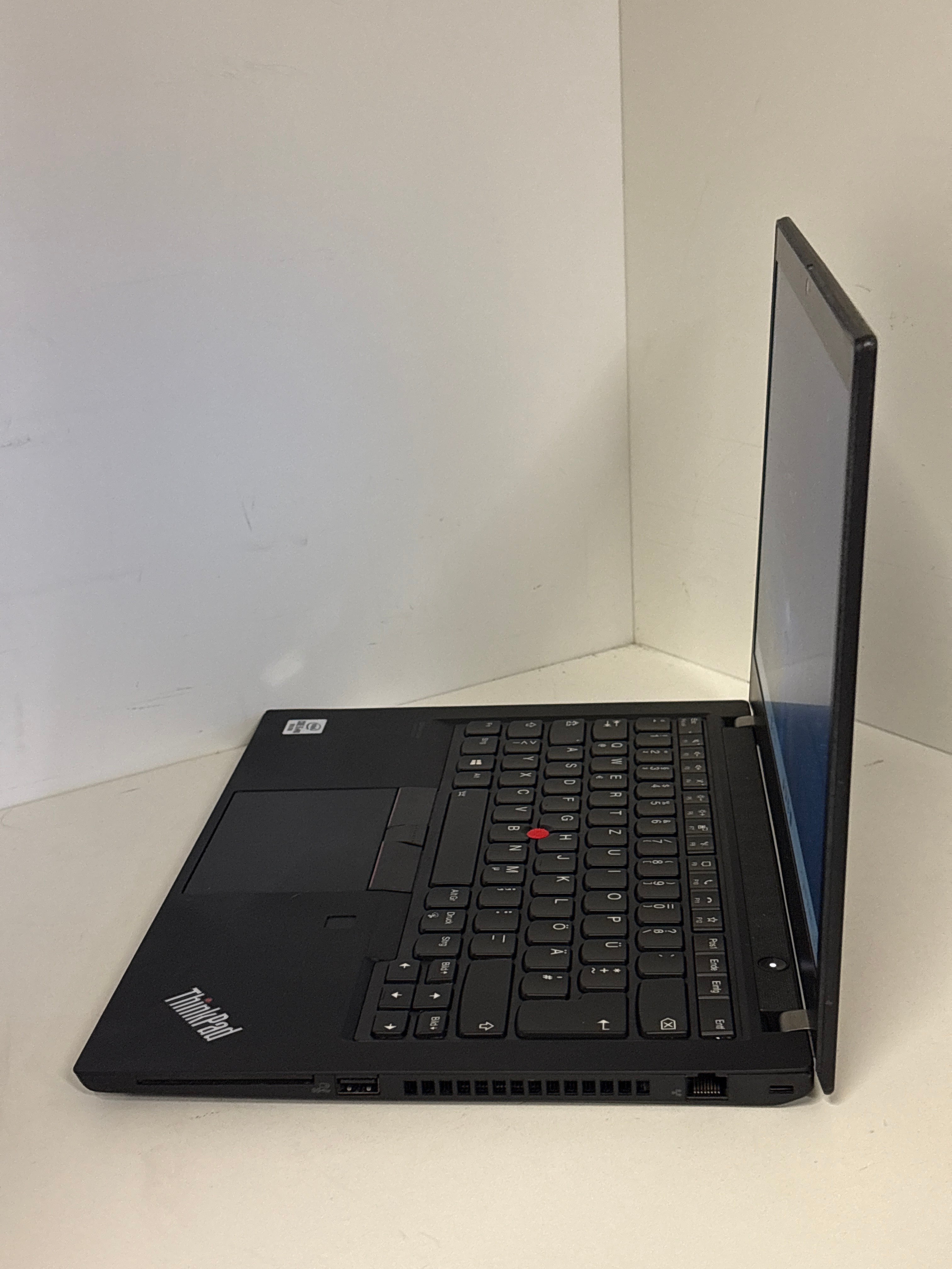 Lenovo ThinkPad T14 Gen 1 – Intel Core i5-10310U, 16 GB RAM, 256 GB SSD, 14" Full HD, Windows 11 Pro | 12 Monate Garantie