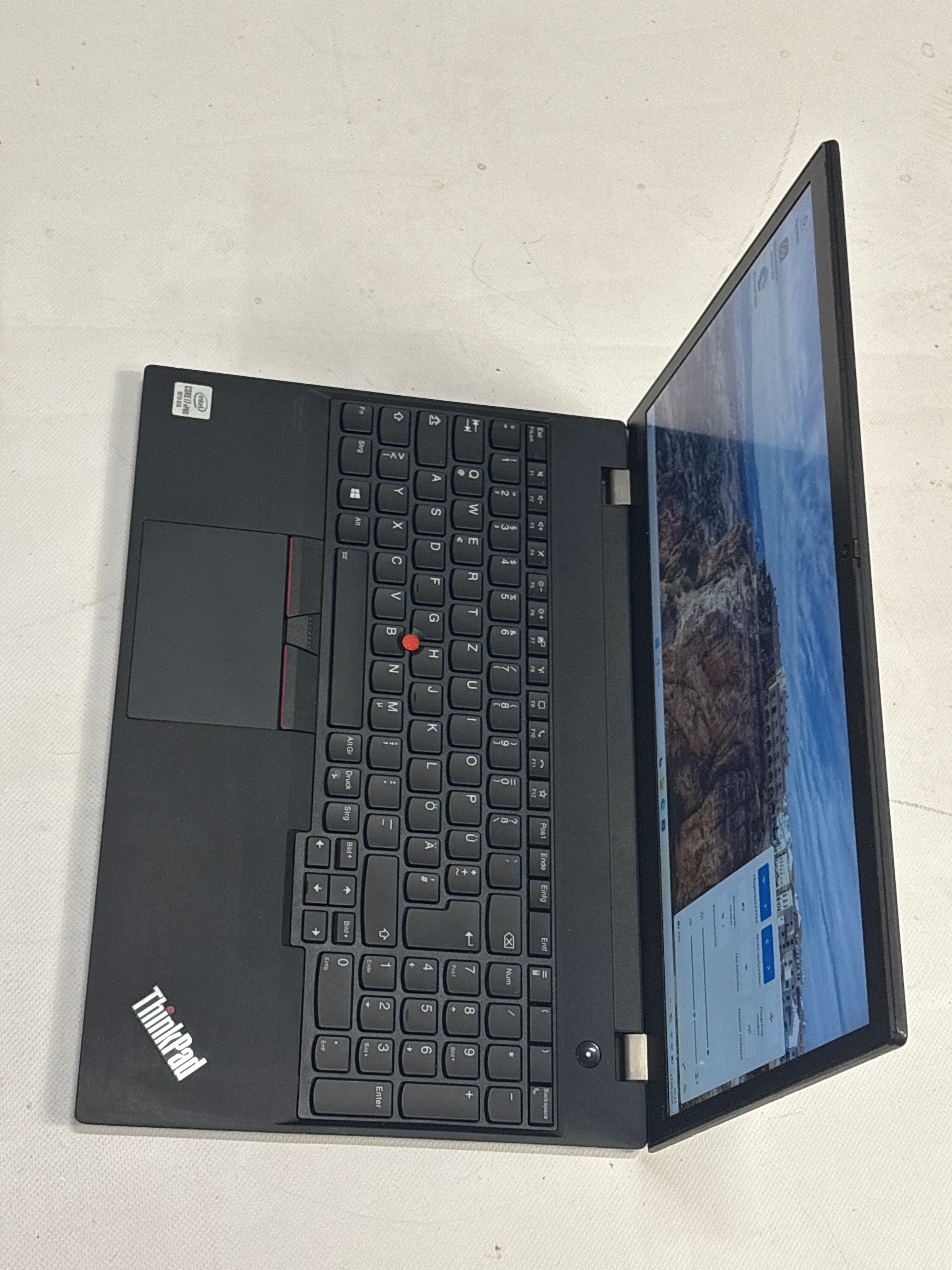Lenovo ThinkPad T15 Gen 1 - Intel Core i7-10610U, 16 GB RAM, 256 GB NVMe SSD, 15,6" Full HD, Windows 11 Pro | 12 Monate Garantie