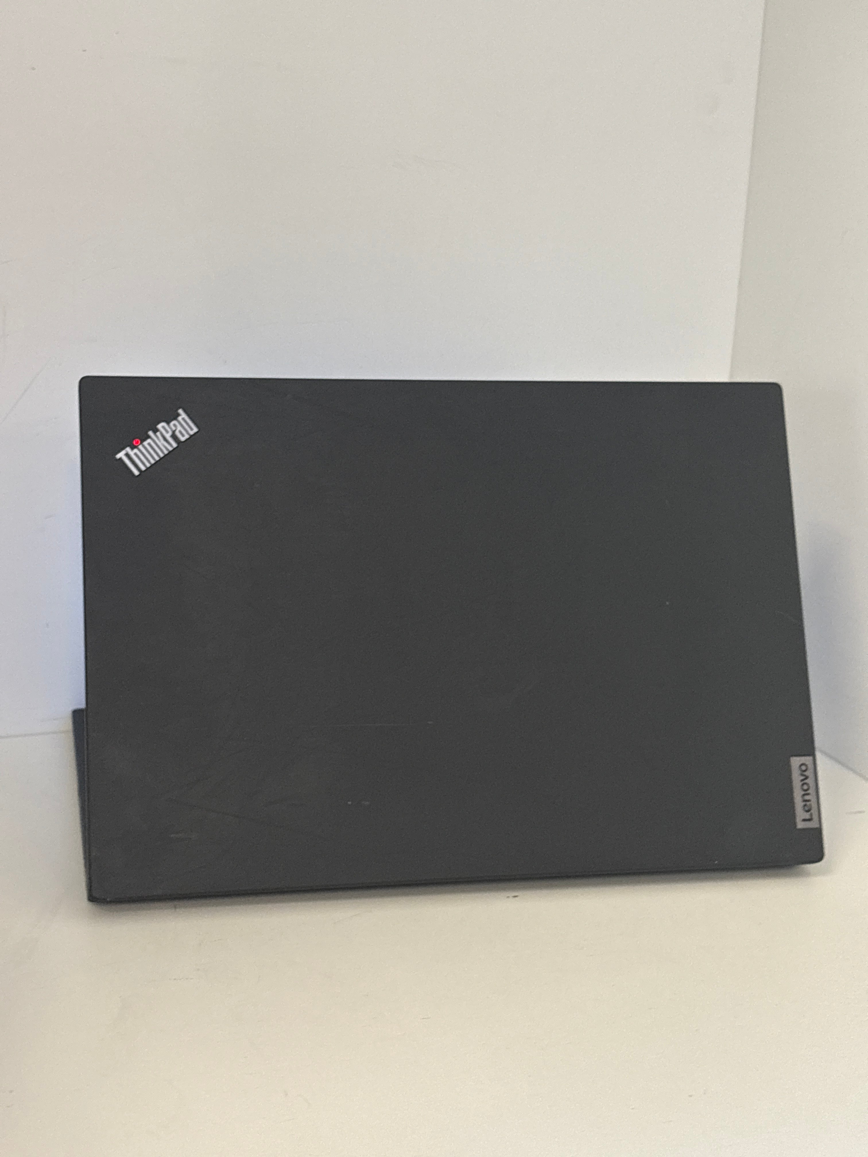 Lenovo ThinkPad T14s Gen 2 – AMD Ryzen 5 PRO 5650U, 16 GB RAM, 256 GB SSD, 14" Full HD Touchscreen, Windows 11 Pro | 12 Monate Garantie