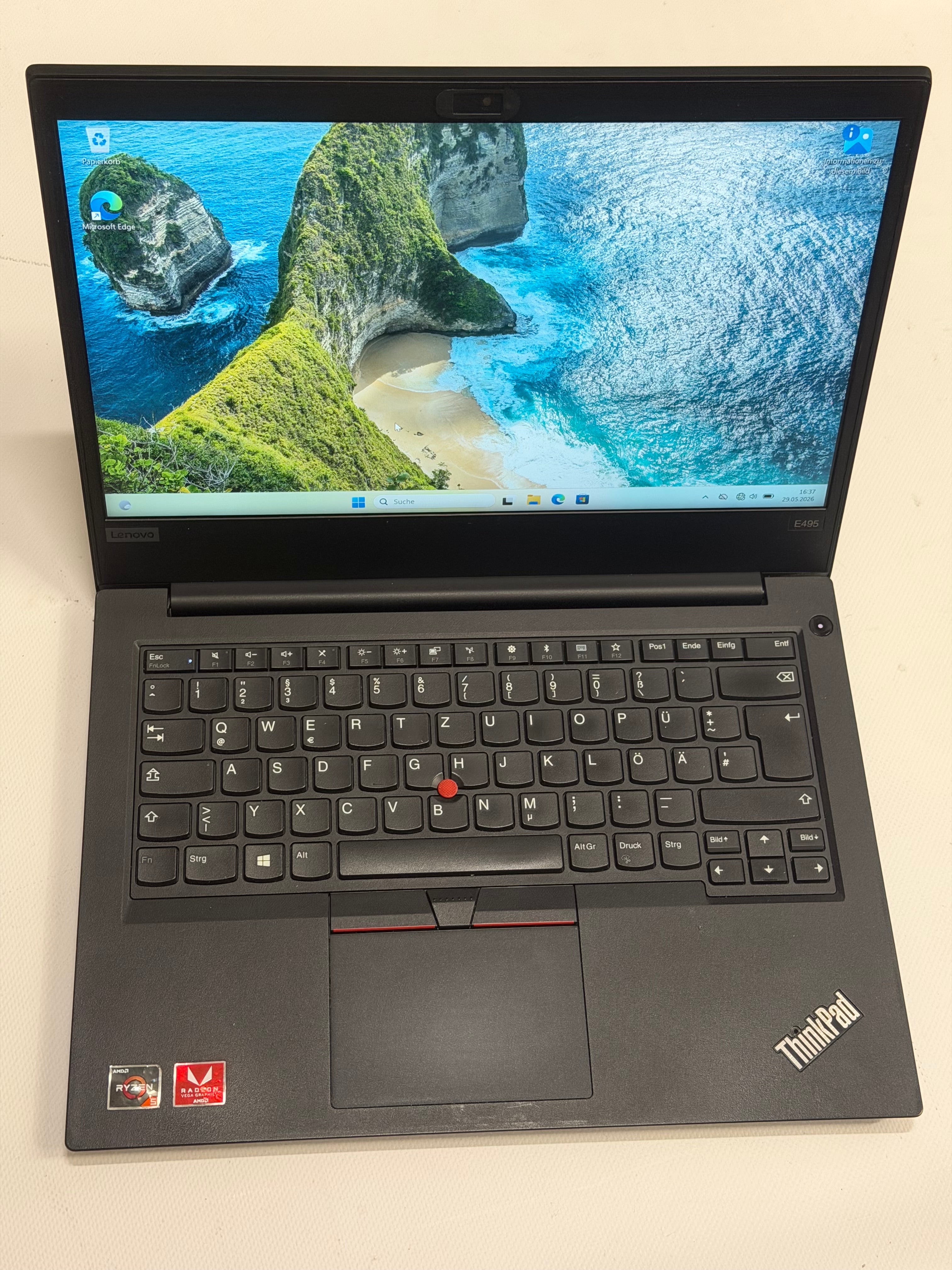 Lenovo ThinkPad E495 – Ryzen 5, 8 GB RAM, 256 GB SSD, Radeon Vega 8 2 GB