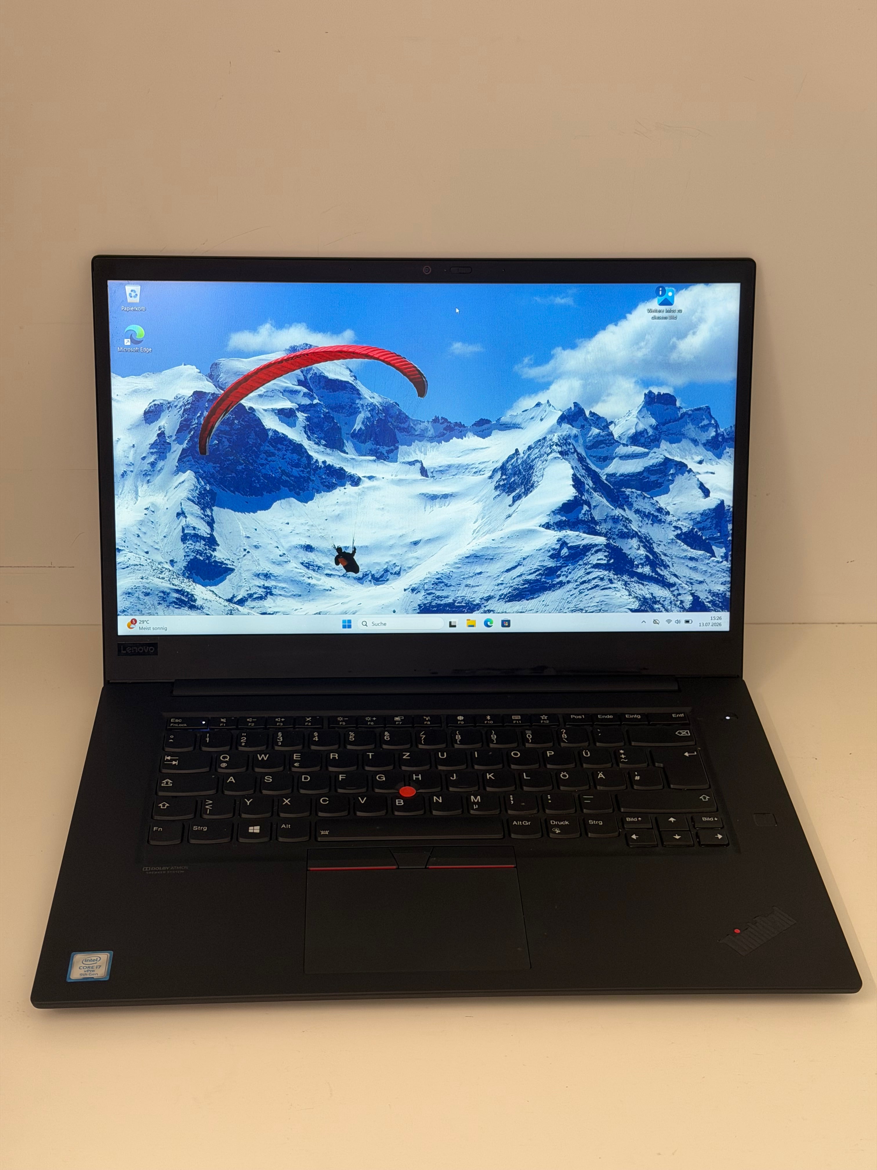 Lenovo ThinkPad P1 Gen 2 – Intel Core i7-9850H, 64 GB RAM, 512 GB SSD, NVIDIA Quadro P2000, 15,6" Full HD, Windows 11 Pro