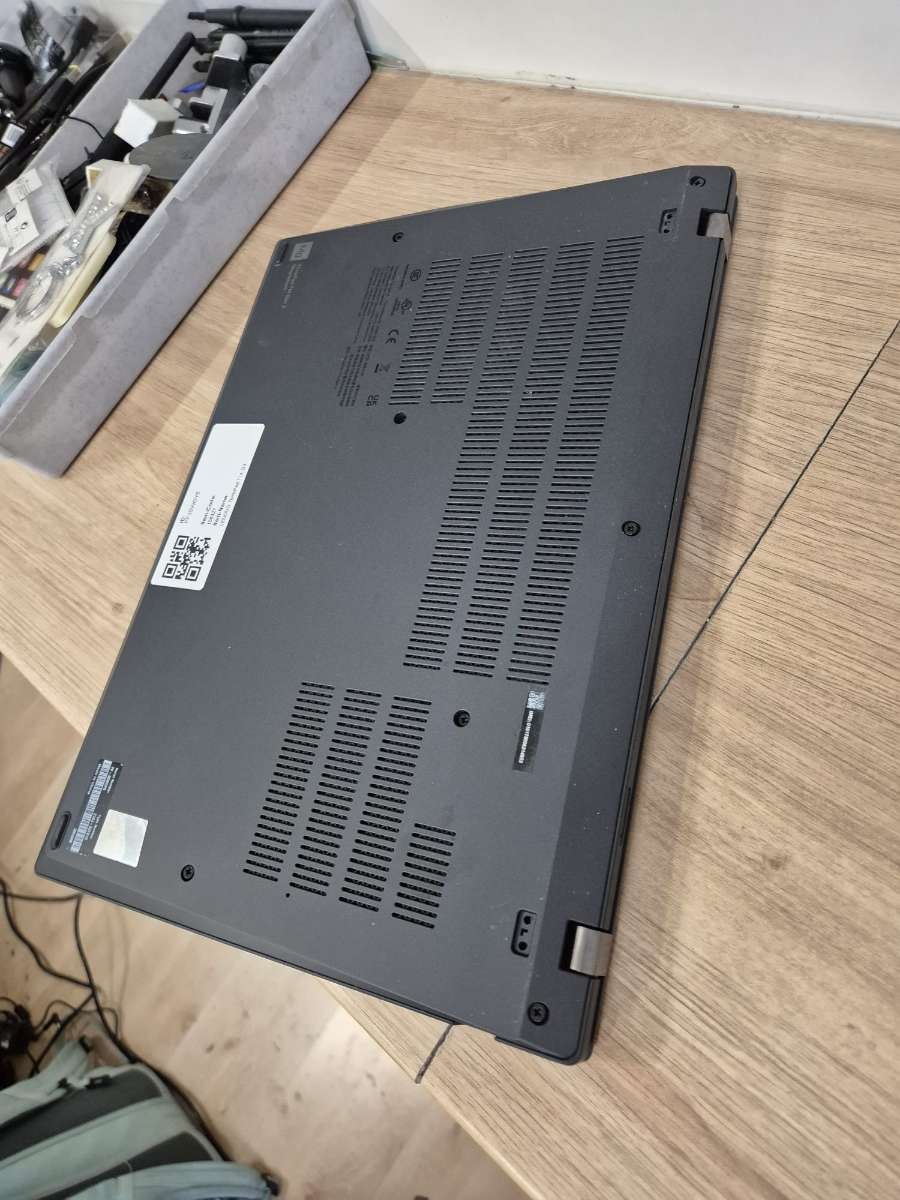 Lenovo ThinkPad T14 G3  # i5-1235U # 16 GB /32 GB RAM # 512 GB SSD # Windows 11 Pro # Lenovo Vor Ort Garantie